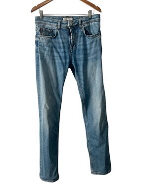 Zara Man sz 32 Light blue jeans